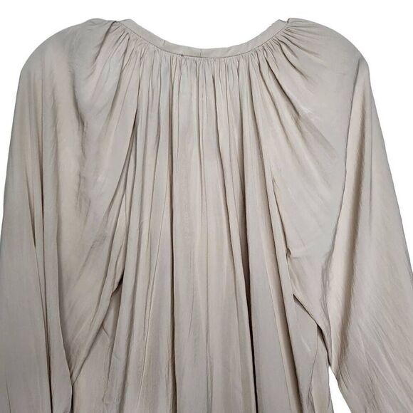 Tahari Balloon Sleeves Front Keyhole Pleated Back Blouse Size Medium - Picture 7 of 10